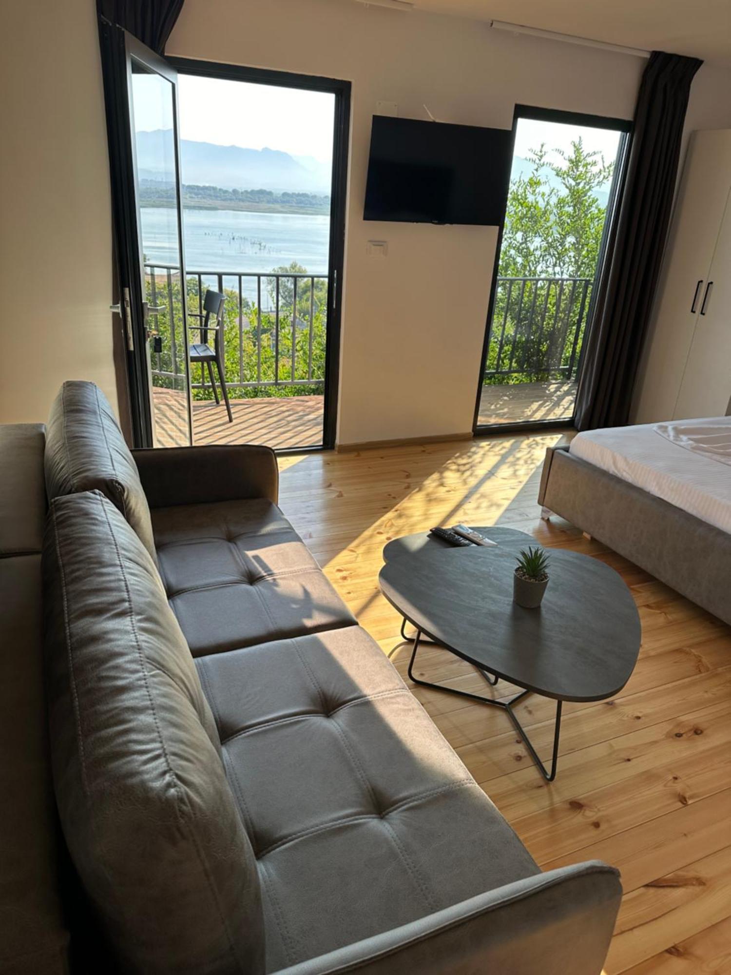 Lake Escape Villa Shiroke Shkoder Exterior photo